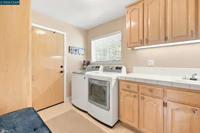 10 Edinburgh Pl, Danville, CA 94526 - Photo 27