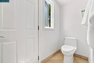 165 Selborne Way, Moraga, CA 94556 - Photo 37