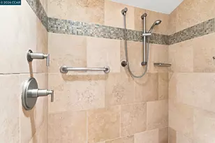 165 Selborne Way, Moraga, CA 94556 - Photo 35