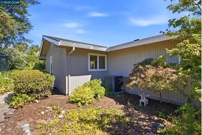165 Selborne Way, Moraga, CA 94556 - Photo 47