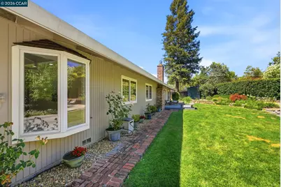 165 Selborne Way, Moraga, CA 94556 - Photo 41