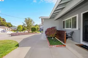 5752 Cold Water Dr, Castro Valley, CA 94552 - Photo 61