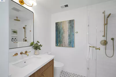 5752 Cold Water Dr, Castro Valley, CA 94552 - Photo 25