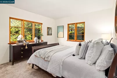 7174 Norfolk Rd, Berkeley, CA 94705 - Photo 11