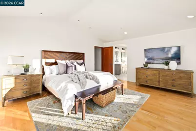 7174 Norfolk Rd, Berkeley, CA 94705 - Photo 9