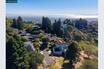 7174 Norfolk Rd, Berkeley, CA 94705 - Photo 23
