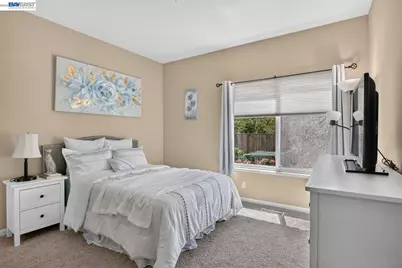8257 Brittany Dr, Dublin, CA 94568 - Photo 33