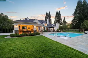 49 Brightwood Cir, Danville, CA 94506 - Photo 3