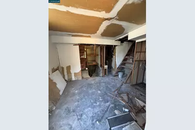 3700 Laguna Ave, Oakland, CA 94602 - Photo 9