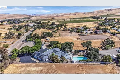 10040 Tesla Rd, Livermore, CA 94550 - Photo 1
