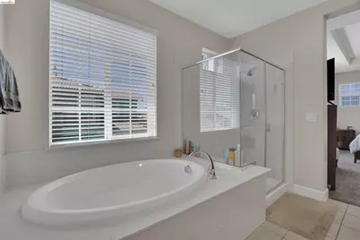 577 Sapphire Parkway, Oakley, CA 94561 - Photo 13