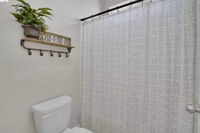 577 Sapphire Parkway, Oakley, CA 94561 - Photo 19