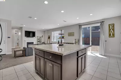 577 Sapphire Parkway, Oakley, CA 94561 - Photo 7