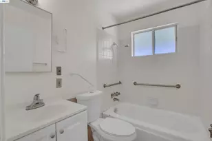 202 Arc Ave, Stockton, CA 95210 - Photo 23