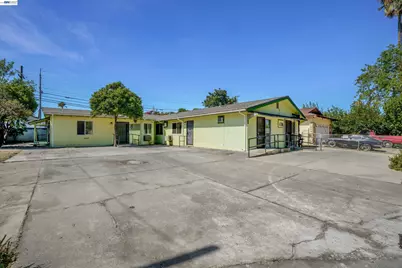202 Arc Ave, Stockton, CA 95210 - Photo 1