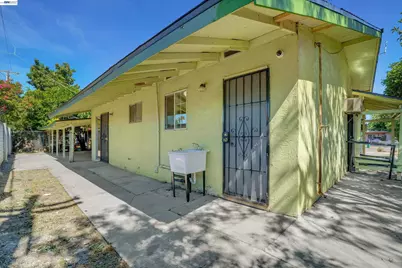202 Arc Ave, Stockton, CA 95210 - Photo 3
