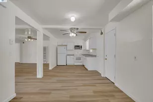 202 Arc Ave, Stockton, CA 95210 - Photo 9