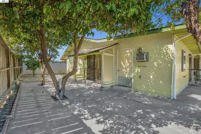 202 Arc Ave, Stockton, CA 95210 - Photo 5