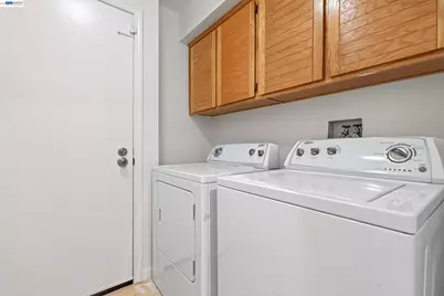 33667 Mello Way, Fremont, CA 94555 - Photo 31