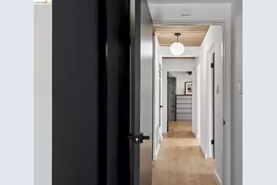 8055 Shay Dr, Oakland, CA 94605 - Photo 55