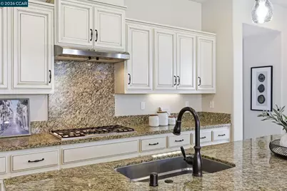 4658 Valley Vista Dr, Dublin, CA 94568 - Photo 7