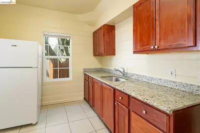 1246 Berkeley Way, Berkeley, CA 94702 - Photo 15