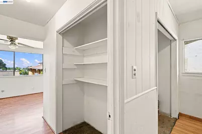 9821 Thermal Street, Oakland, CA 94605 - Photo 23