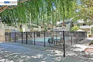 2716 Oak Rd, Walnut Creek, CA 94597 - Photo 35