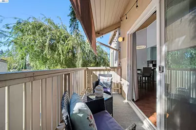 2716 Oak Rd #111, Walnut Creek, CA 94597 - Photo 27