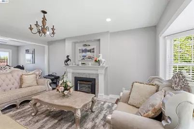 1042 Lomitas Ave, Livermore, CA 94550 - Photo 5