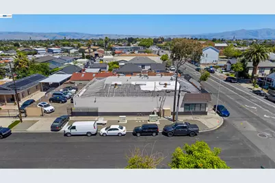 7691 Thornton Ave, Newark, CA 94560 - Photo 17