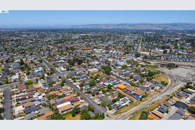 7691 Thornton Ave, Newark, CA 94560 - Photo 9