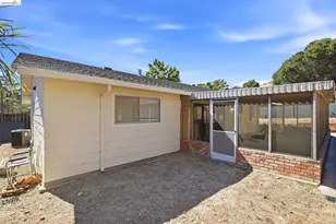 2303 Monte Vista Dr, Pinole, CA 94564 - Photo 35