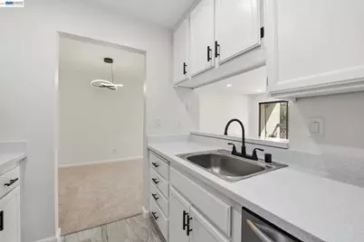 39997 Cedar Blvd #248, Newark, CA 94560 - Photo 7