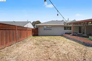 2108 Dennis Dr, Antioch, CA 94509 - Photo 17