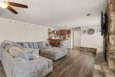2108 Dennis Dr, Antioch, CA 94509 - Photo 9