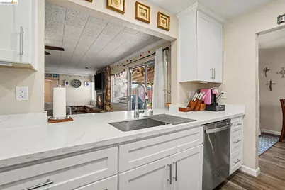 2108 Dennis Dr, Antioch, CA 94509 - Photo 7