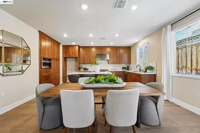 802 Abigail, Walnut Creek, CA 94598 - Photo 3
