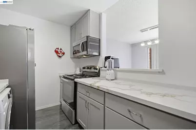 1740 Laguna St #G, Concord, CA 94520 - Photo 9