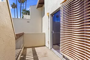 1740 Laguna St, Concord, CA 94520 - Photo 31