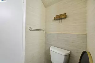 1740 Laguna St, Concord, CA 94520 - Photo 25
