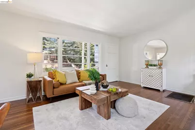 1934 Santa Clara St, Richmond, CA 94804 - Photo 7