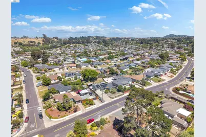 2518 Tara Hills Dr, San Pablo, CA 94806 - Photo 43