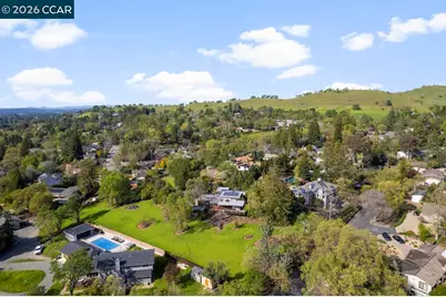 1081 Scots Ln, Walnut Creek, CA 94596 - Photo 5