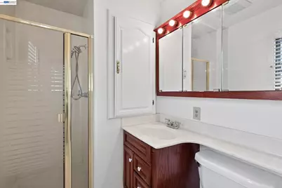 30696 Brae Burn Ave, Hayward, CA 94544 - Photo 15