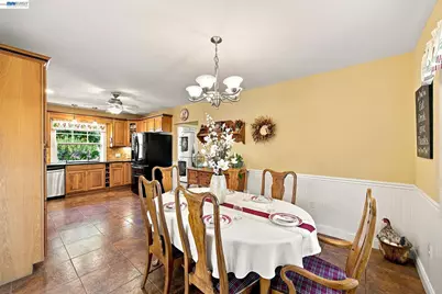 18275 Carlton Ave, Castro Valley, CA 94546 - Photo 13