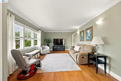 18275 Carlton Ave, Castro Valley, CA 94546 - Photo 7