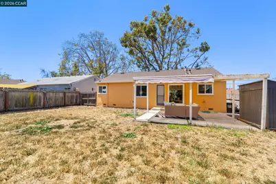 17242 Via El Cerrito, San Lorenzo, CA 94580 - Photo 33