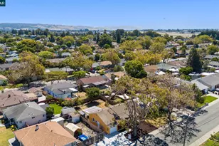 17242 Via El Cerrito, San Lorenzo, CA 94580 - Photo 41