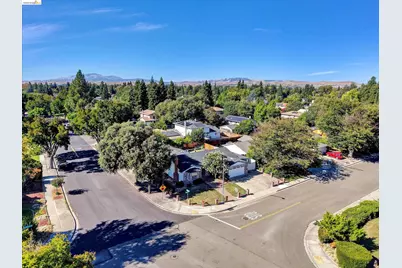 4793 Woodthrush Ct, Pleasanton, CA 94566 - Photo 71